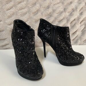 CALL IT SPRING Black Sequin Closed Heels